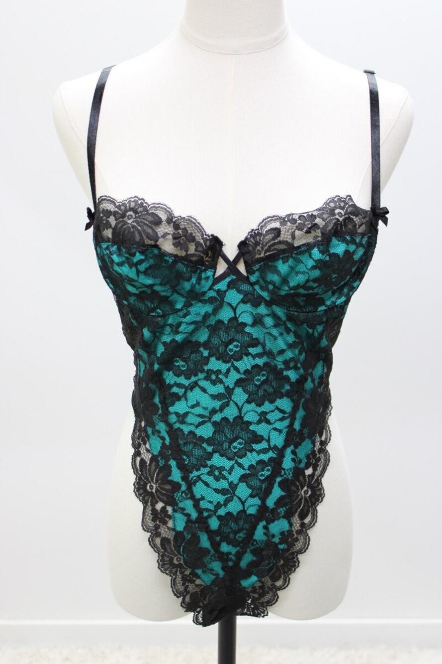 VTG Victoria's Secret Teddy Nightie Black Lace size 36B 36C French Cut Legs USA